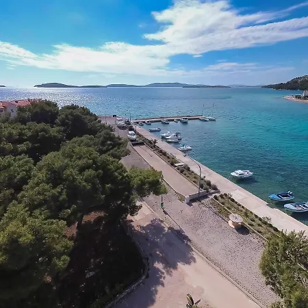 By The Sea Apartment